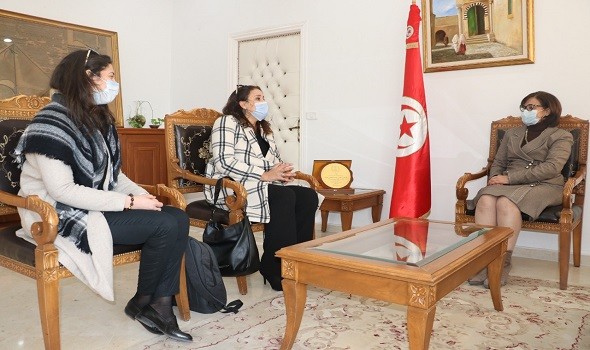 وزيرة المرأة التونسية تؤكد أنة يجب الانخراط في إصلاح مجتمعي شامل
